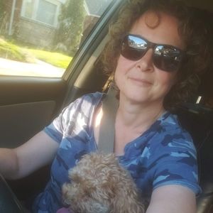 Meet your Posher, Mel